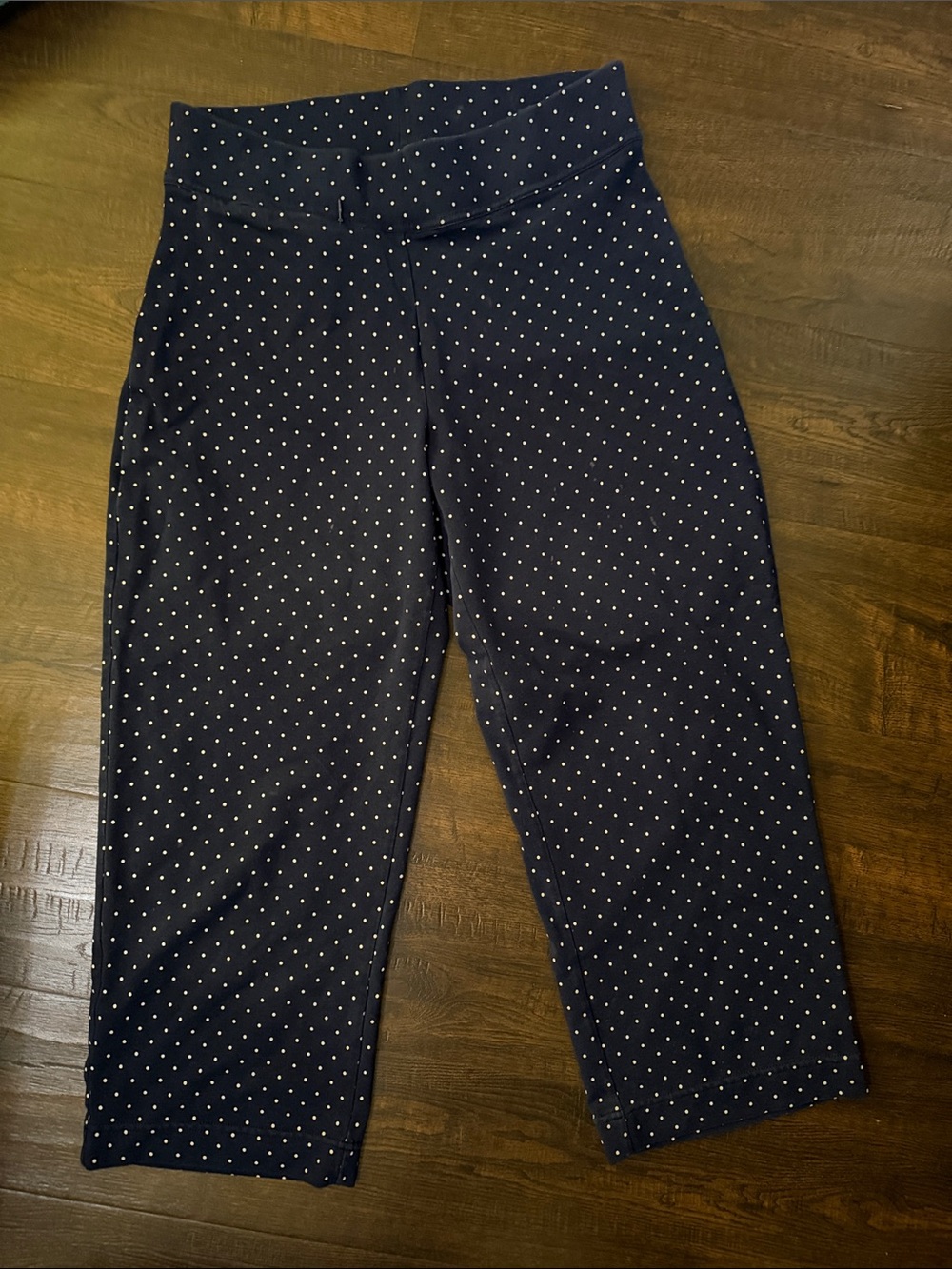 Lands end Navy Blue Polka Dot Capri Leggings